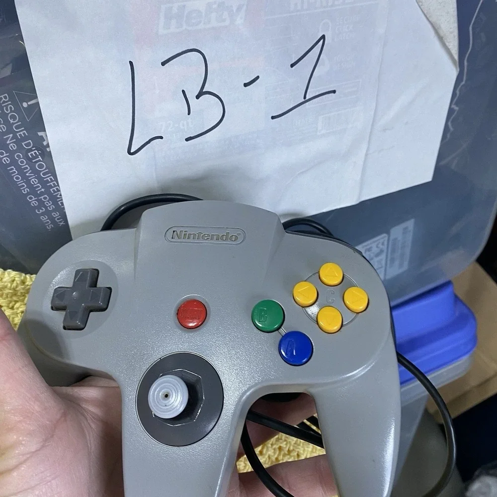 Nintendo‎ 64 N64 Gray Controller NUS-005 Authentic OEM STICK IS A LITTLE LOOSE